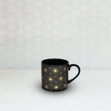 Sleek Oro Design Mug