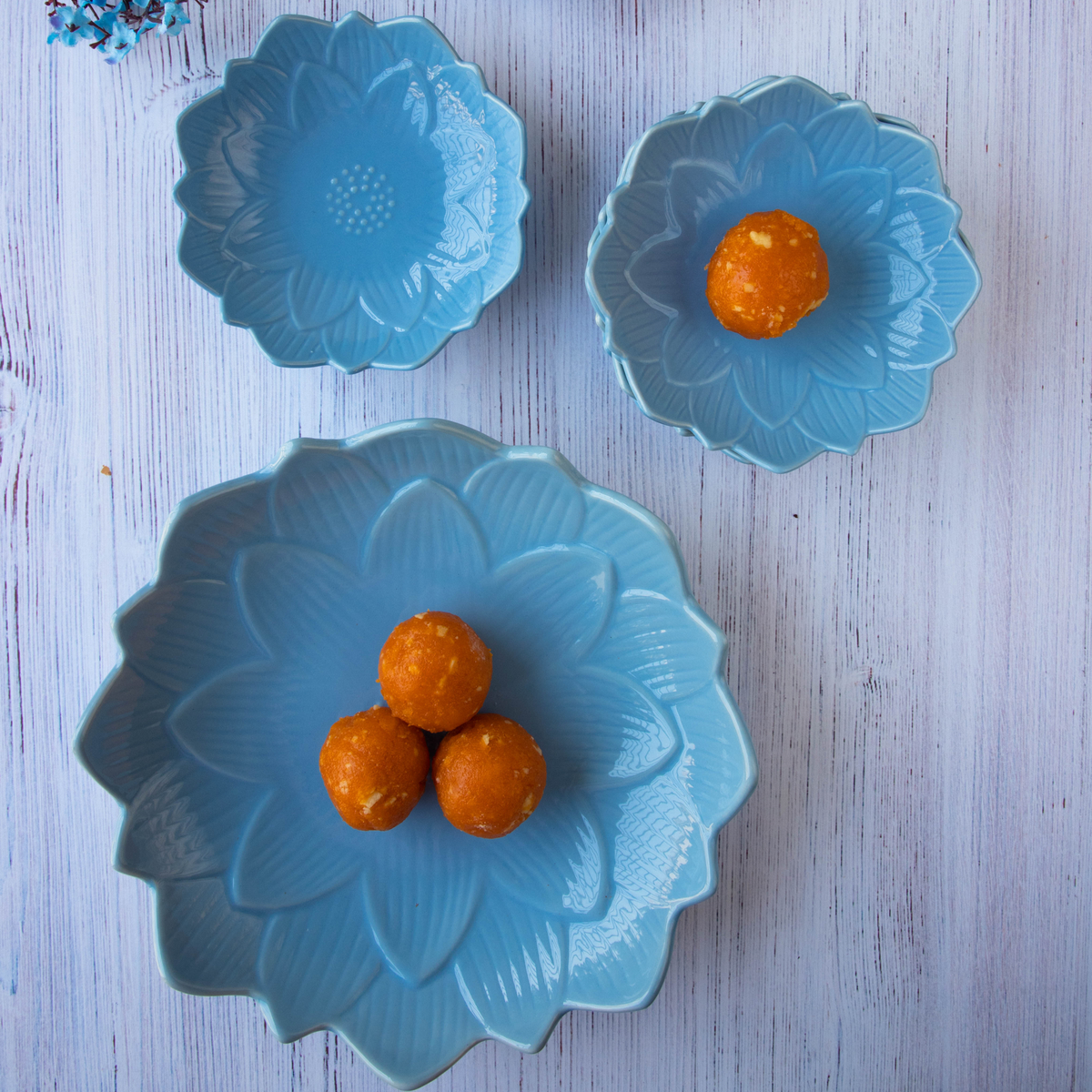 7 Pcs Water Lily Dessert Set