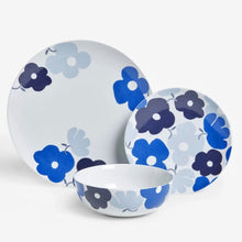 Bold Floral Serving Set