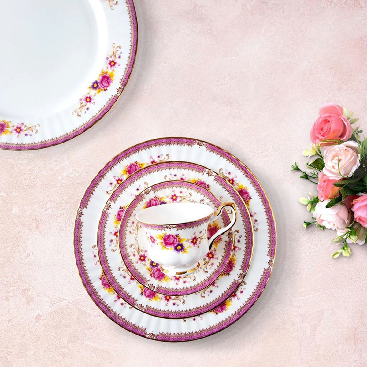 Kensington Rose Dinner Set