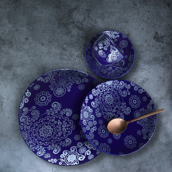 Midnight Flora Dinner Set