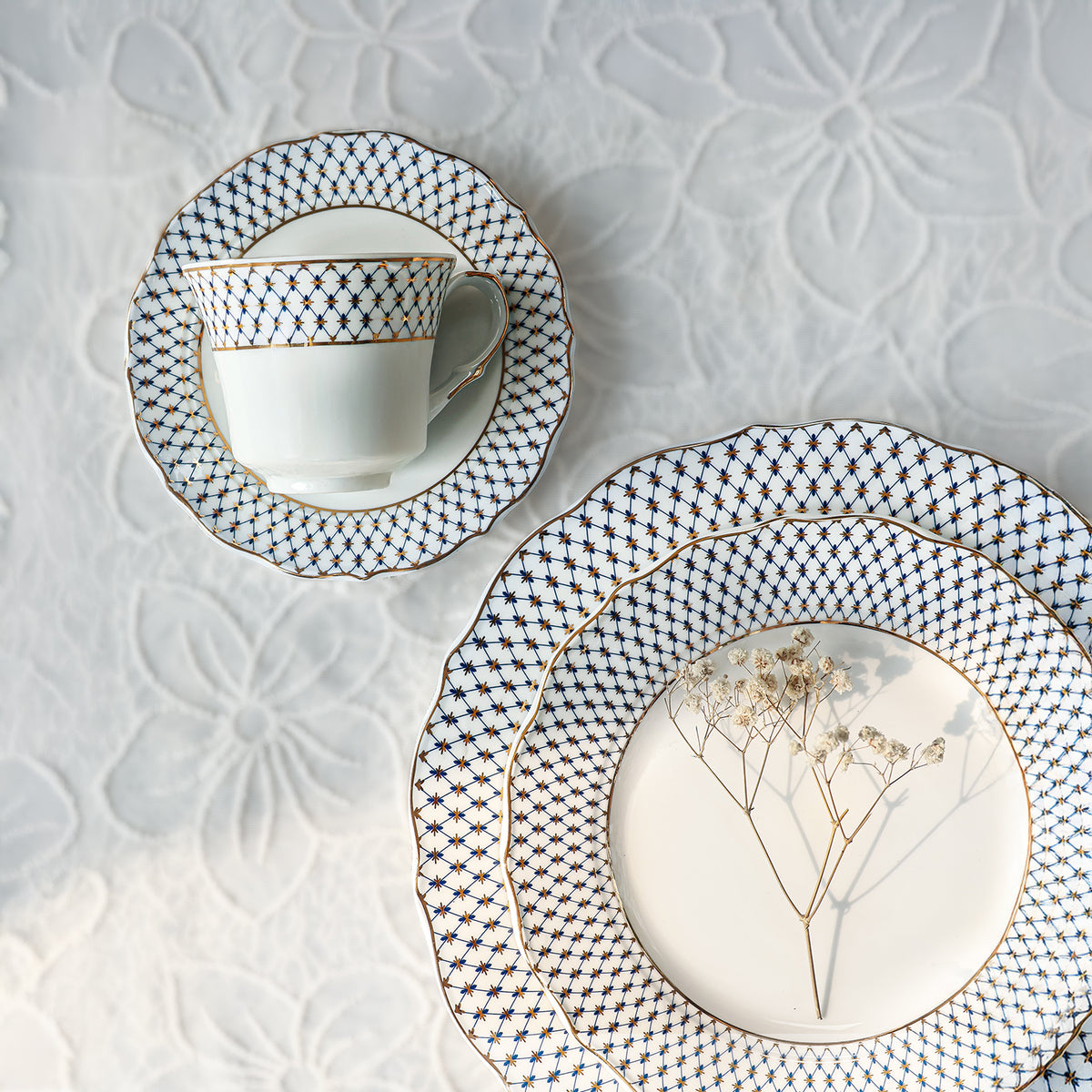 Mirage Dinner Set