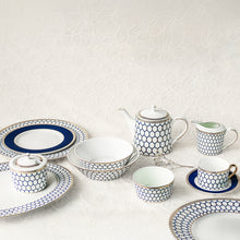 Renaissance Dinner Set