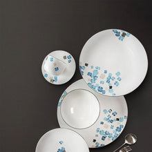 Water Blossoms Dinner Set