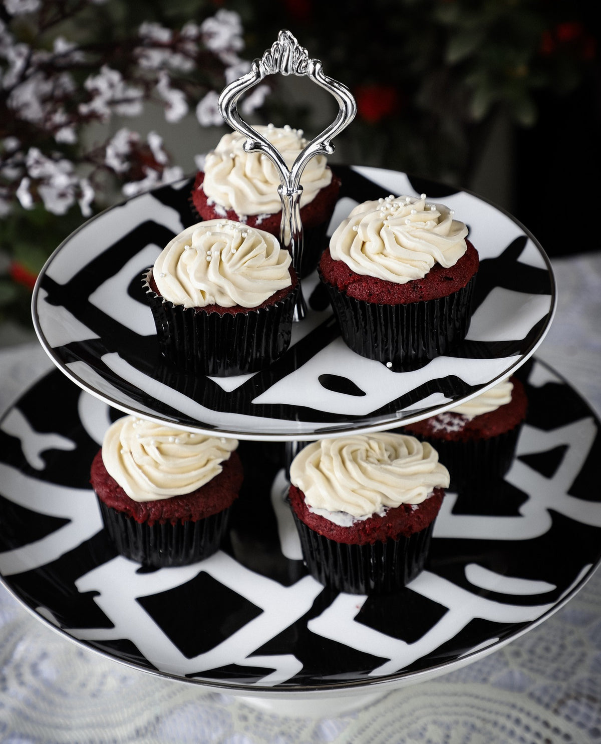 Timney 2 Tier Bone China Cake Stand
