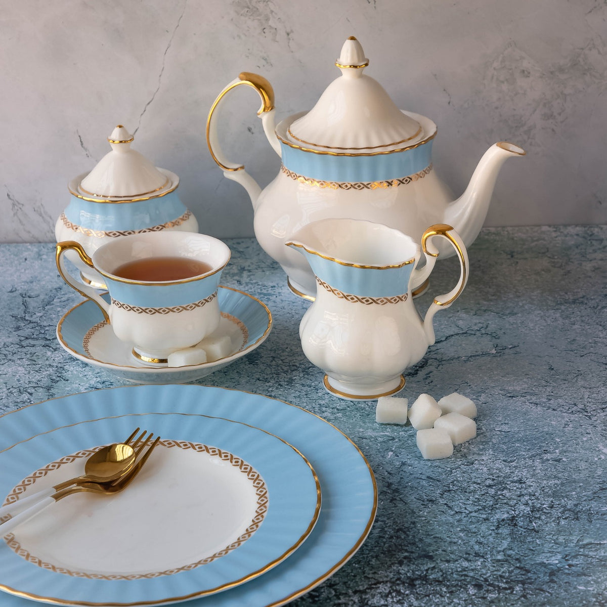 Placid Blue Dinner Set