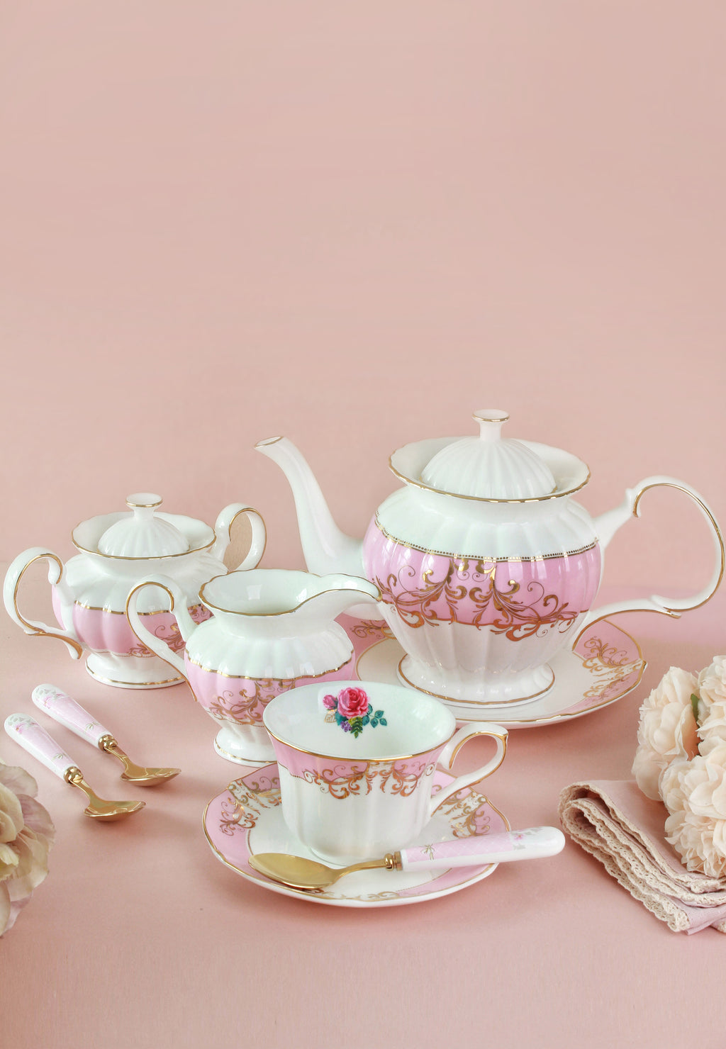 Queen Mary Dinner Set