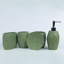 Shaped Bath Set